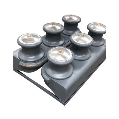 Morski roller Fairlead